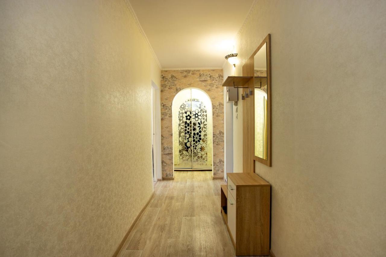 Apartment On Central Avenue-3 Slobodskaya Mykolaiv Eksteriør billede